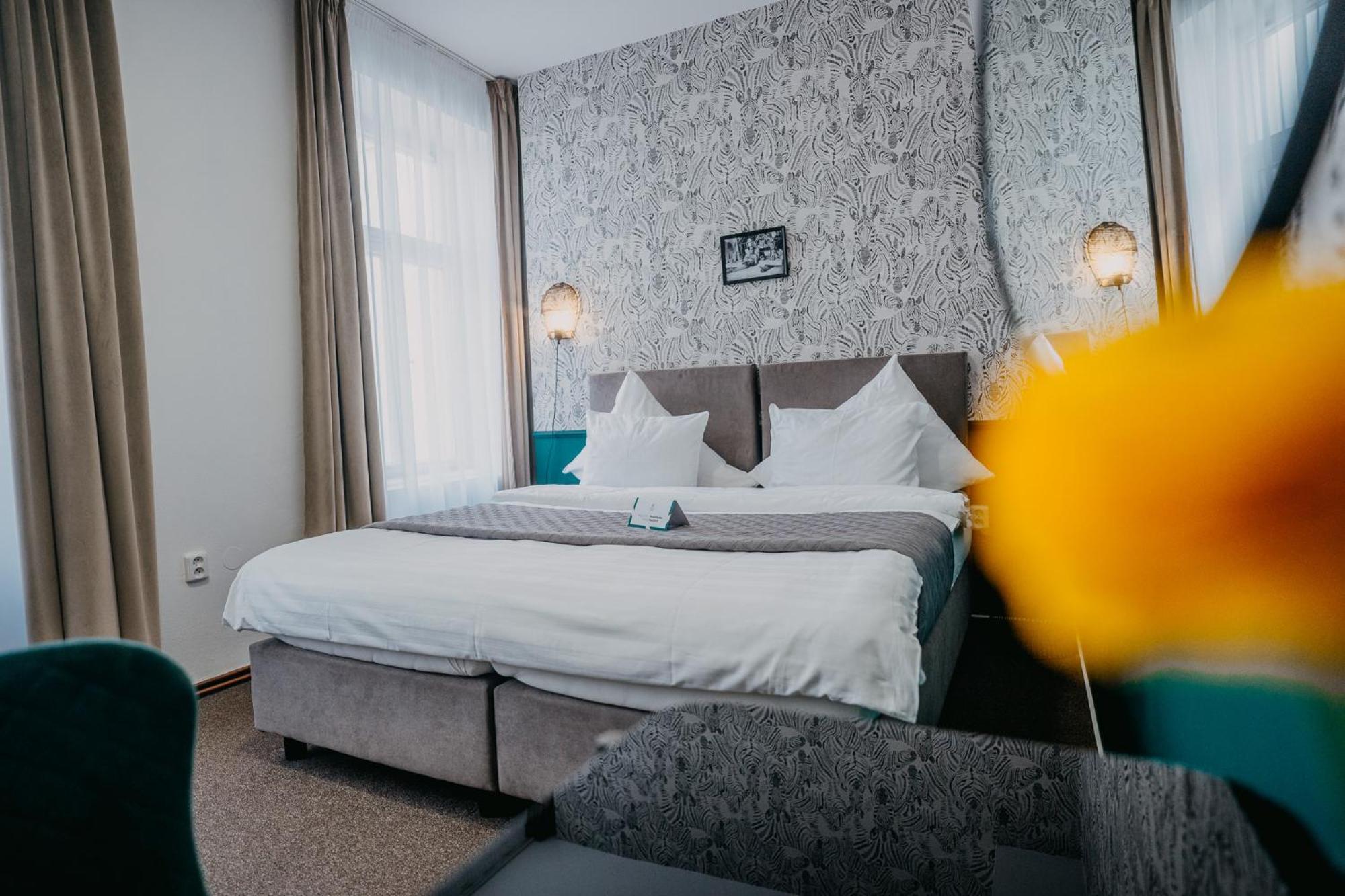 ホテル House Hradec Králové エクステリア 写真
