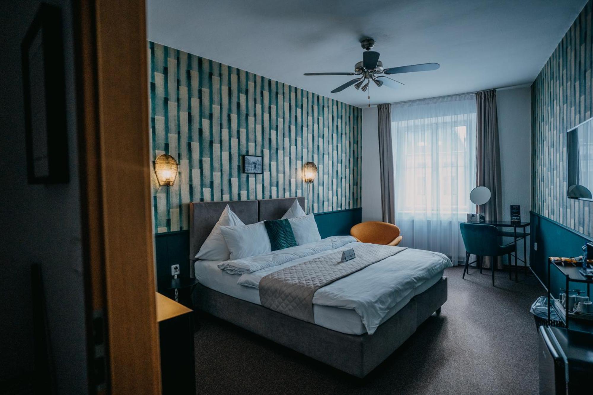 ホテル House Hradec Králové エクステリア 写真